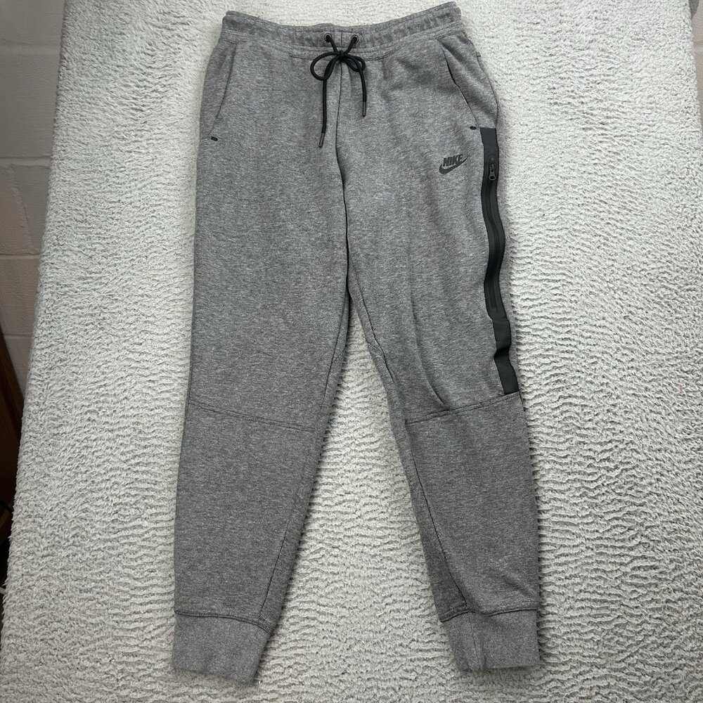 Nike Women's Sportswear Tech Fleece Jogger Pants Carbon Gray Size Small
